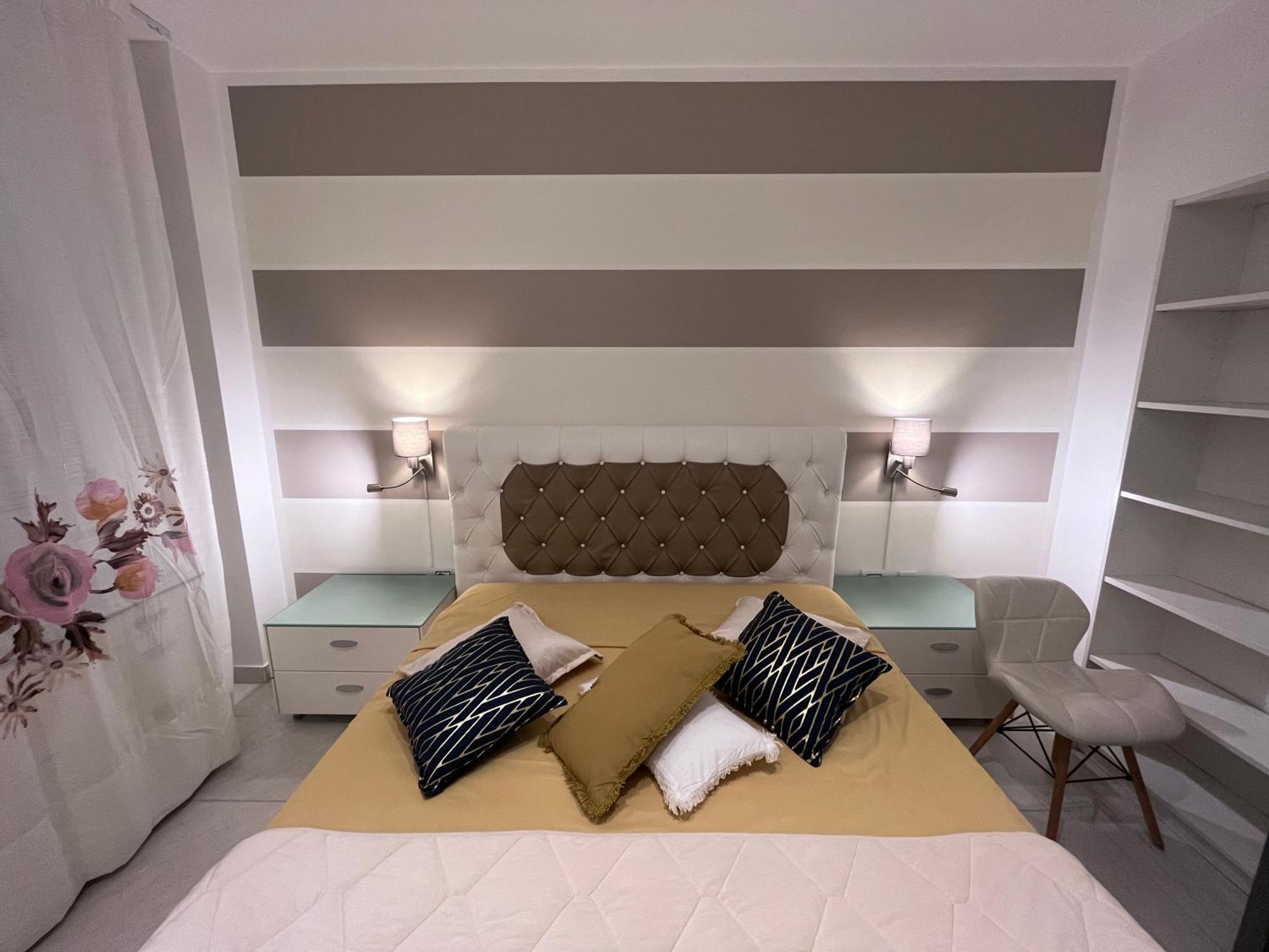 Kalbia Apartment Or Rooms Renovated, Functional, Intimate And More 卡利亚里 外观 照片