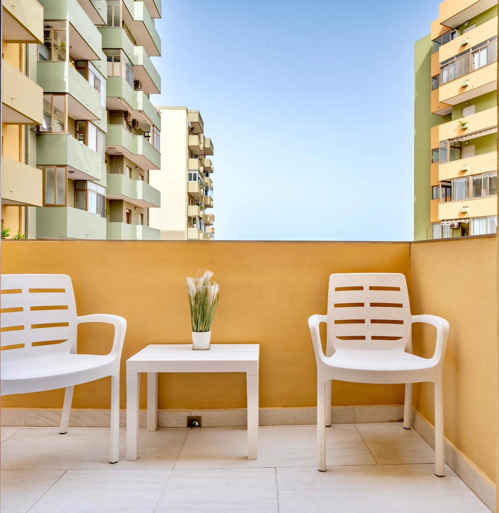 Kalbia Apartment Or Rooms Renovated, Functional, Intimate And More 卡利亚里 外观 照片